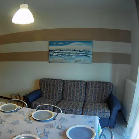 Euroresidence N. 16 Apartman